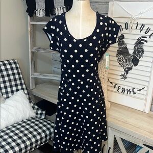 Elegant Navy Polka Dot Mini Dress